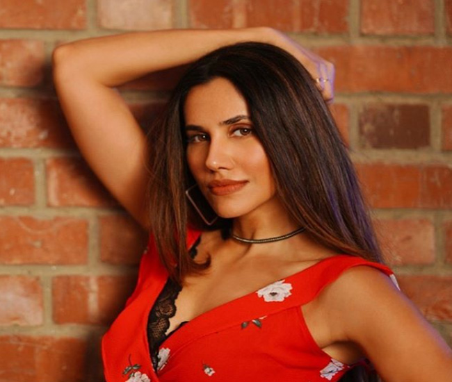 Sonnalli Seygall   Height, Weight, Age, Stats, Wiki and More